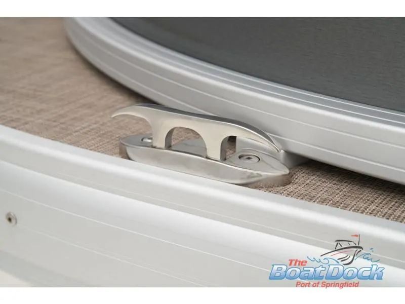 Slide: The Image of Fishin' Barge 22 DLX 2025 - 35