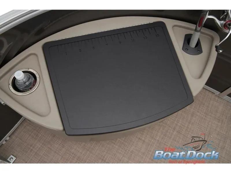 Slide: The Image of Fishin' Barge 22 DLX 2025 - 43