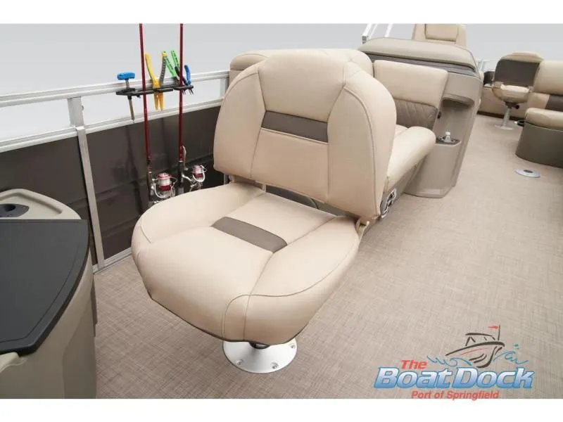 Slide: The Image of Fishin' Barge 22 DLX 2025 - 45