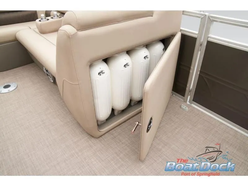 Slide: The Image of Fishin' Barge 22 DLX 2025 - 58