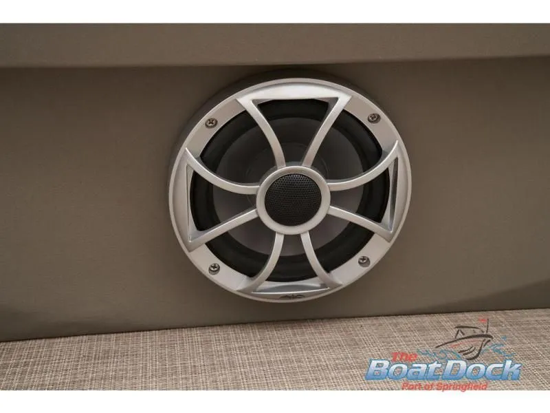 Slide: The Image of Fishin' Barge 22 DLX 2025 - 65