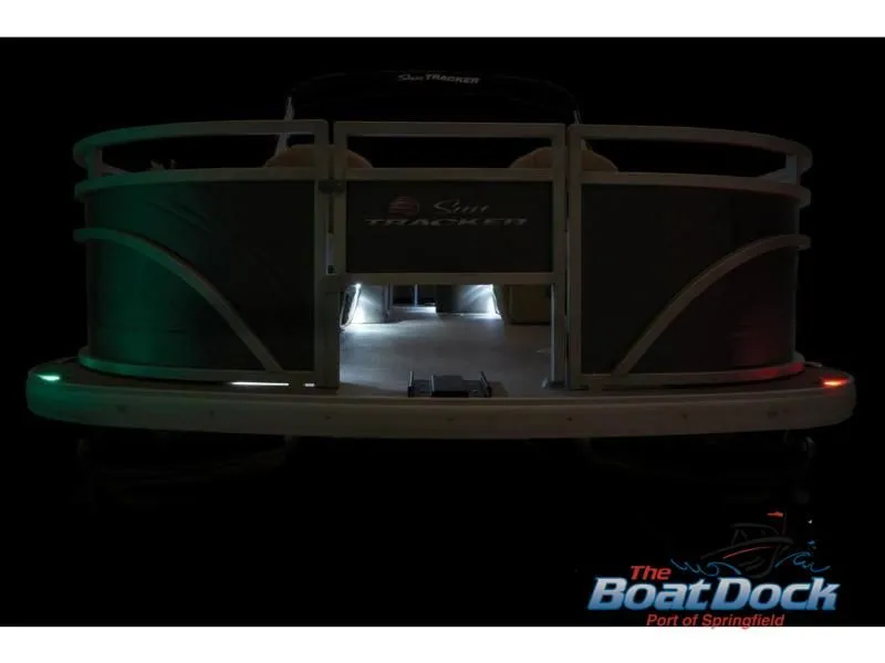 Slide: The Image of Fishin' Barge 22 DLX 2025 - 83