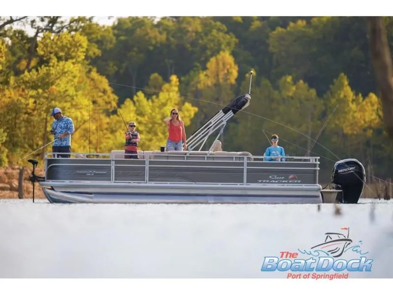 Slide: The Image of Fishin' Barge 22 DLX 2025 - 89