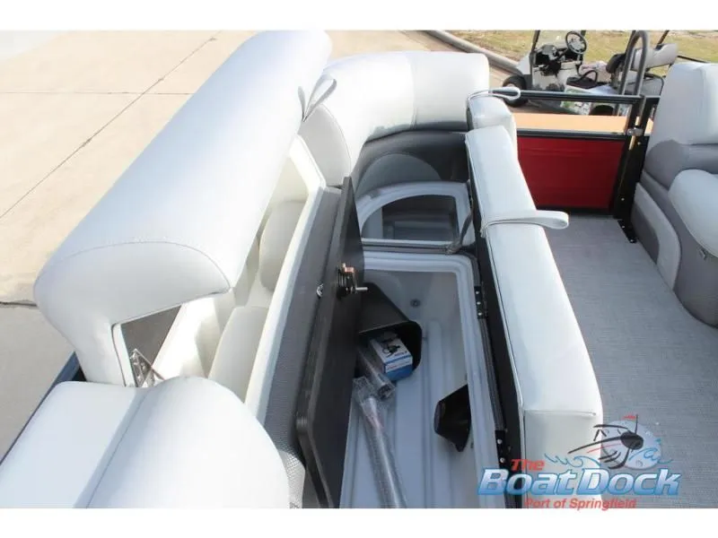 Slide: The Image of 230 DL3 2025 - 21