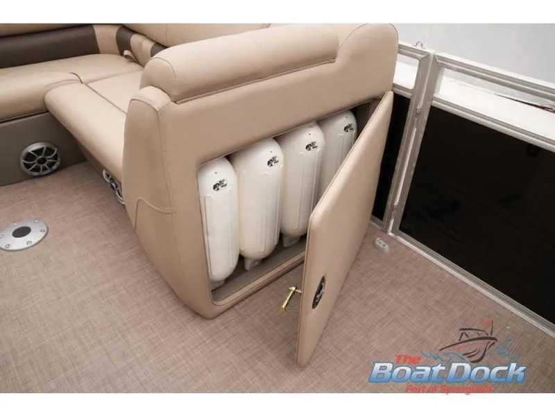 Slide: The Image of Sportfish 22 DLX 2025 - 50