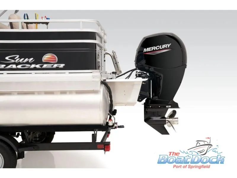 Slide: The Image of Sportfish 22 DLX 2025 - 87