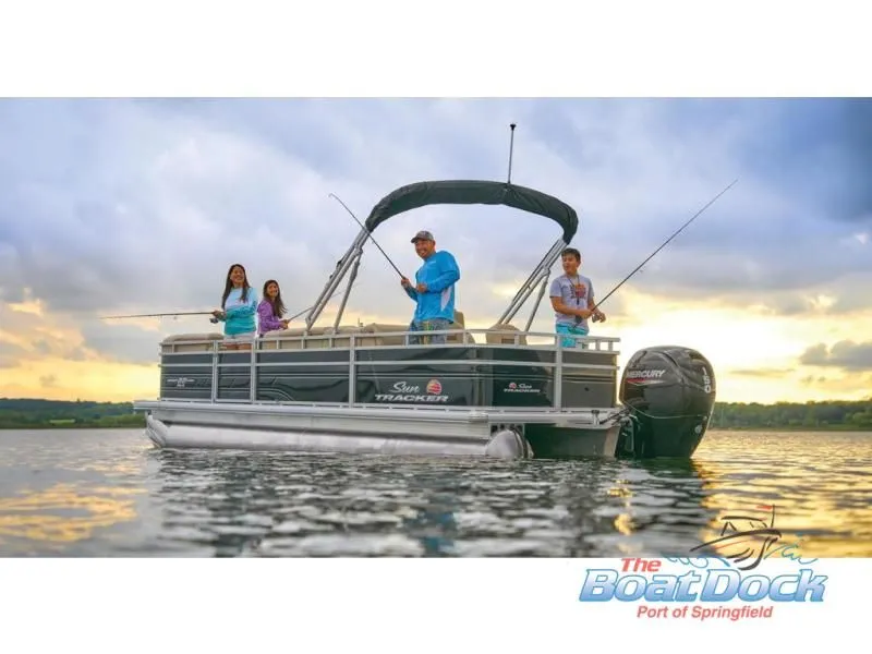 Slide: The Image of Sportfish 22 DLX 2025 - 97