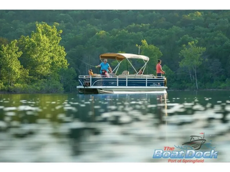 Slide: The Image of Fishin' Barge 20 DLX 20 DLX 2025 - 61