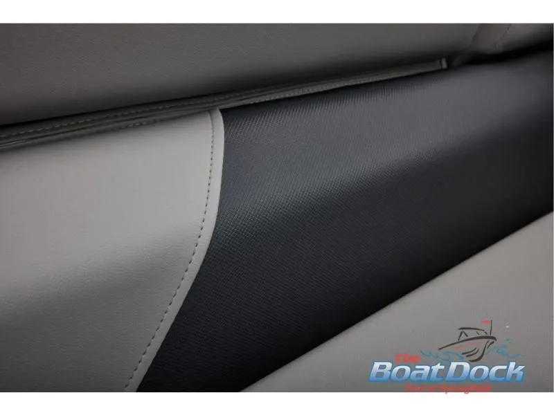 Slide: The Image of Sportfish 20 DLX 2026 - 33