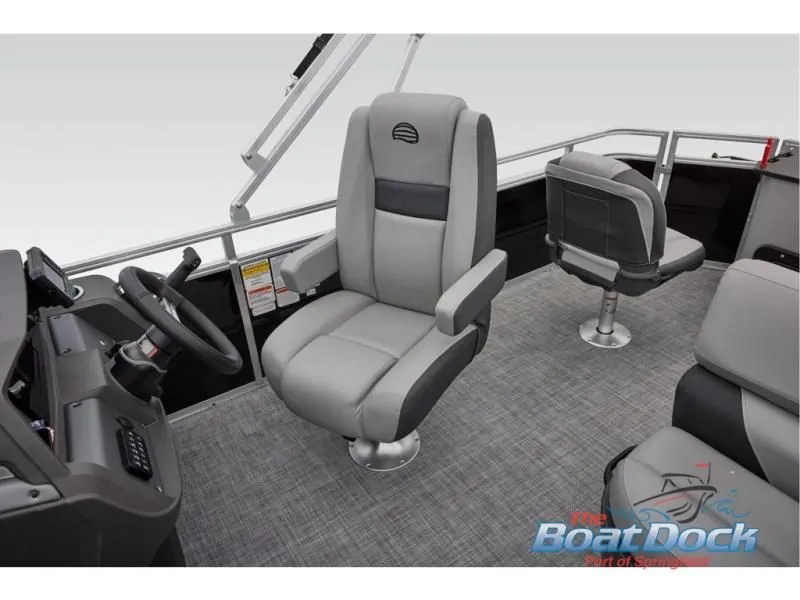 Slide: The Image of Sportfish 20 DLX 2026 - 37