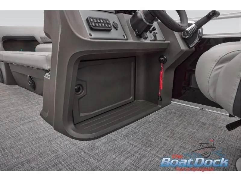 Slide: The Image of Sportfish 20 DLX 2026 - 39