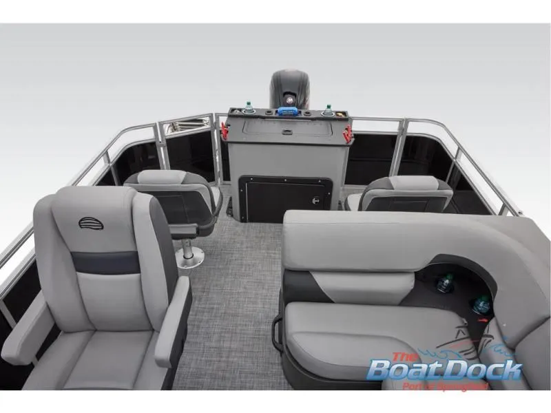 Slide: The Image of Sportfish 20 DLX 2026 - 50