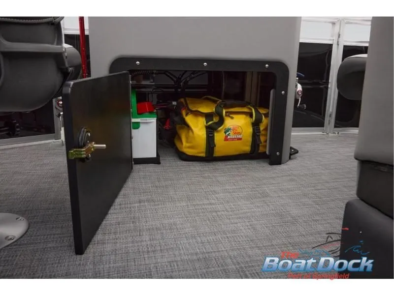 Slide: The Image of Sportfish 20 DLX 2026 - 60