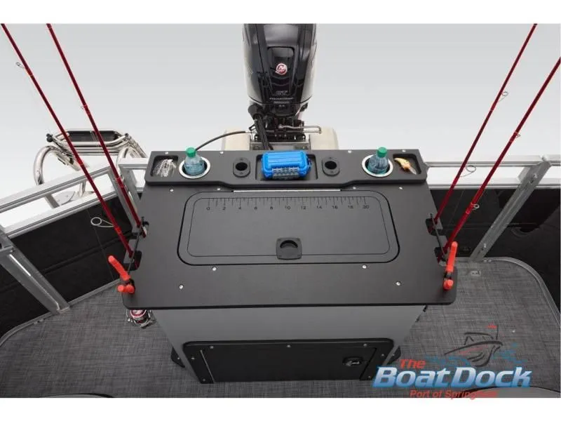 Slide: The Image of Sportfish 20 DLX 2026 - 61