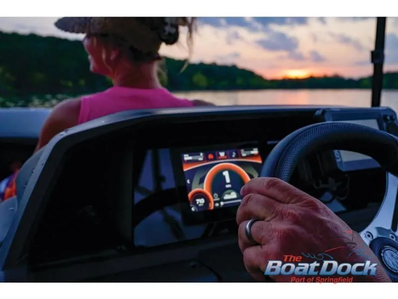 Slide: The Image of Sportfish 20 DLX 2026 - 84