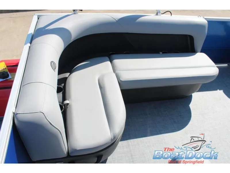 Slide: The Image of Party Barge 16 DLX 2026 - 10