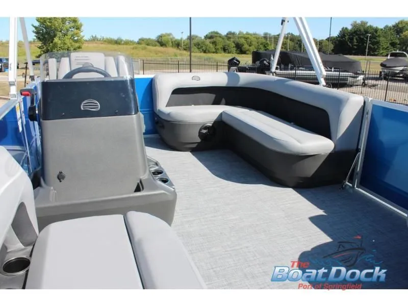 Slide: The Image of Party Barge 16 DLX 2026 - 18