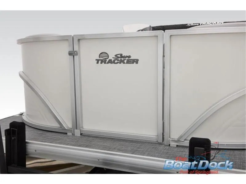 Slide: The Image of Party Barge 16 DLX 2026 - 27