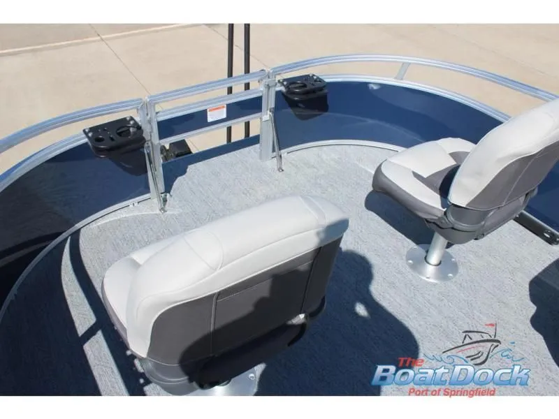 Slide: The Image of Bass Buggy 16 XL Select 16 XL Select 2026 - 9