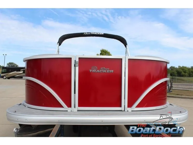 Slide: The Image of Party Barge 16 DLX 2026 - 3