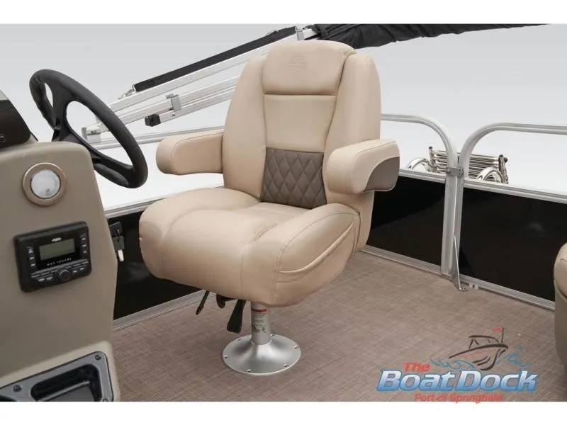 Slide: The Image of Party Barge 16 DLX 2026 - 52