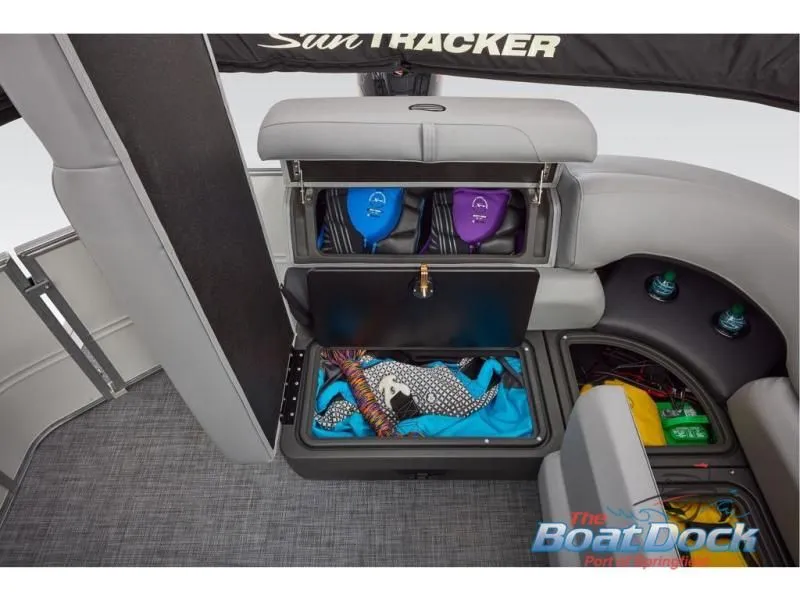 Slide: The Image of Party Barge 20 DLX 2026 - 66