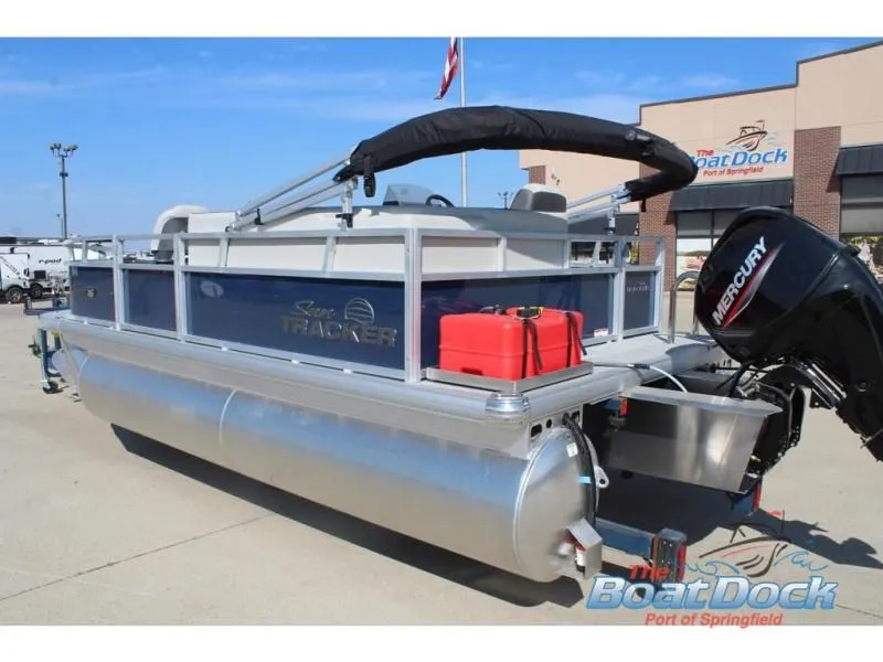 Slide: The Image of Bass Buggy 16 XL Select 2026 - 6