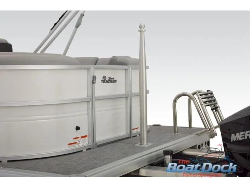 Slide: The Image of Party Barge 22 XP3 2026 - 100