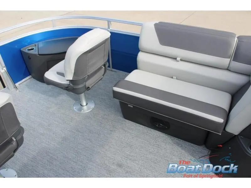 Slide: The Image of Fishin' Barge 20 DLX 2026 - 11