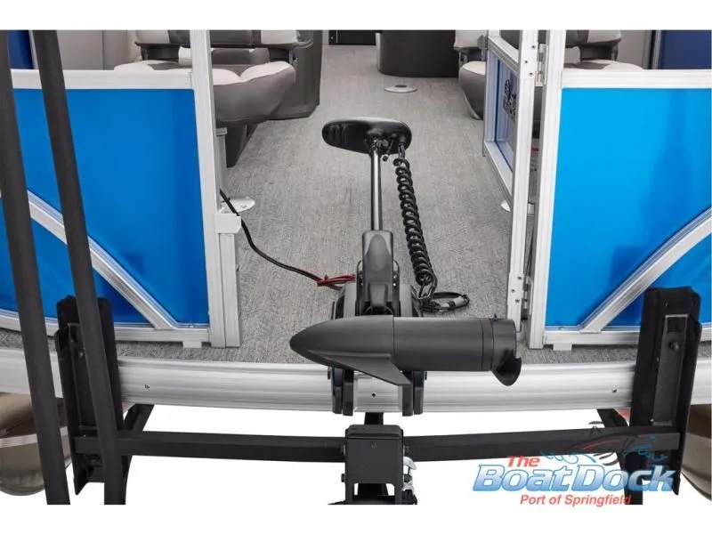 Slide: The Image of Fishin' Barge 20 DLX 2026 - 42