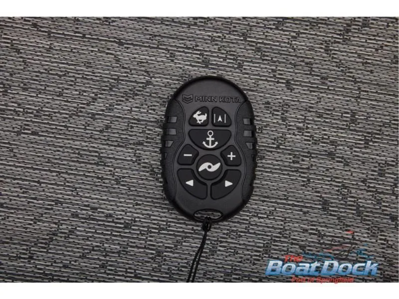 Slide: The Image of Fishin' Barge 20 DLX 2026 - 47