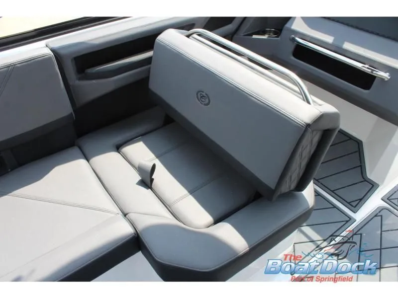 Slide: The Image of R Series R4 2026 - 23