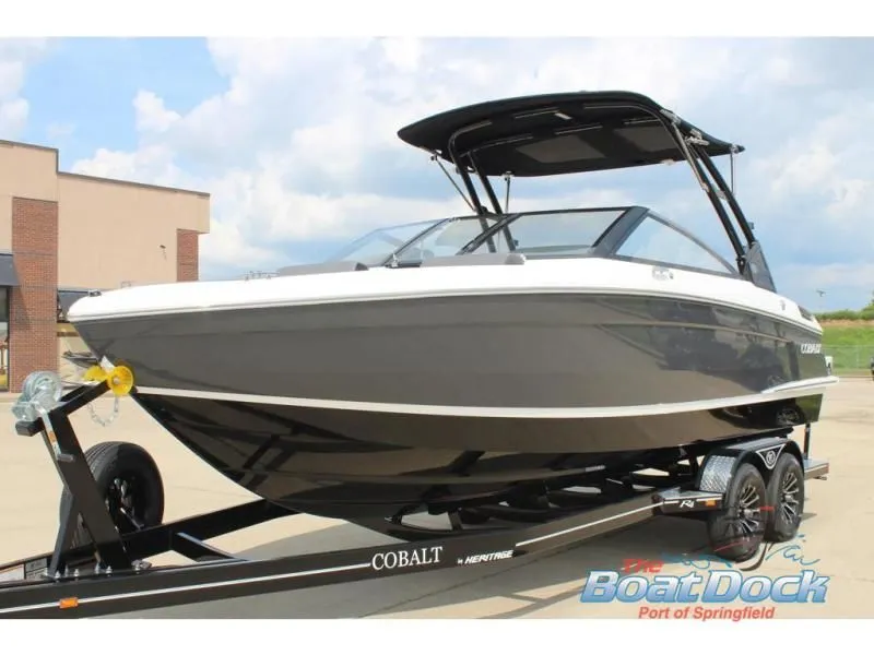 Slide: The Image of R Series R4 2026 - 9