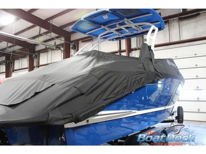 Slide: The Image of R Series R6 2025 - 12