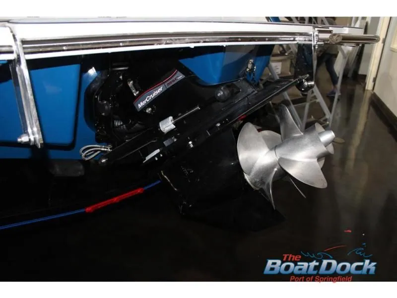 Slide: The Image of R Series R6 2025 - 15