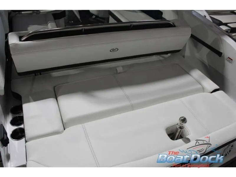 Slide: The Image of R Series R6 2025 - 18