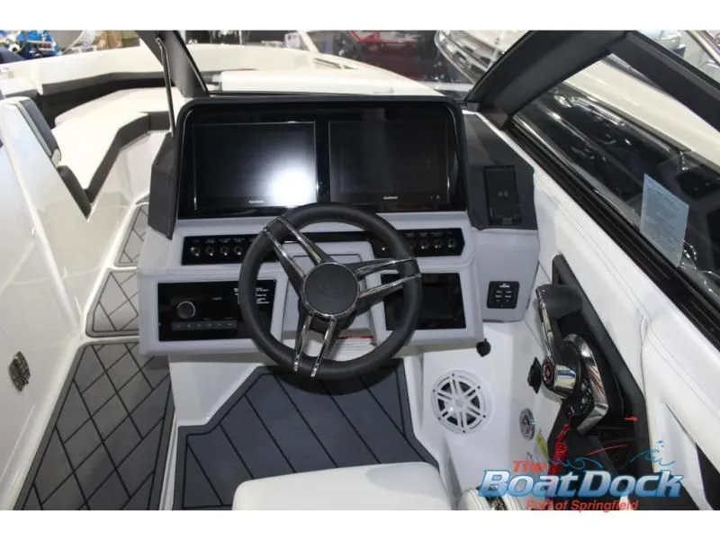 Slide: The Image of R Series R6 2025 - 29