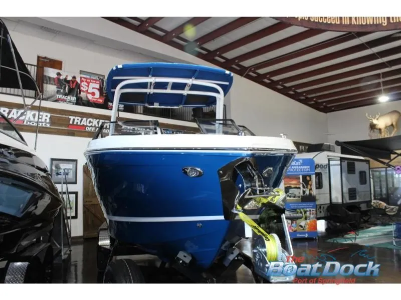 Slide: The Image of R Series R6 2025 - 3