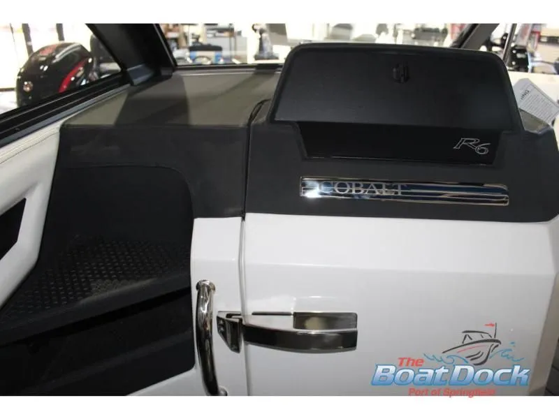 Slide: The Image of R Series R6 2025 - 33