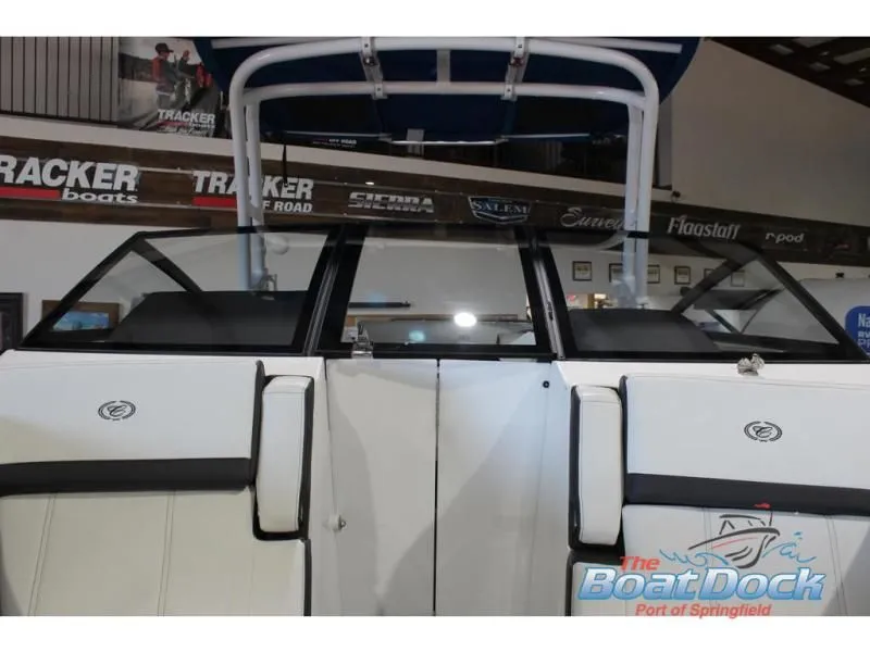 Slide: The Image of R Series R6 2025 - 35