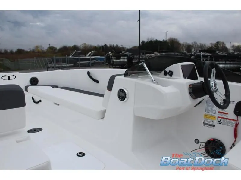 Slide: The Image of T-Yachts 18 2025 - 14