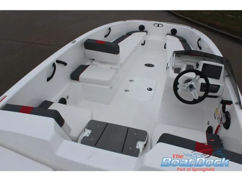 Slide: The Image of T-Yachts 18 2025 - 6