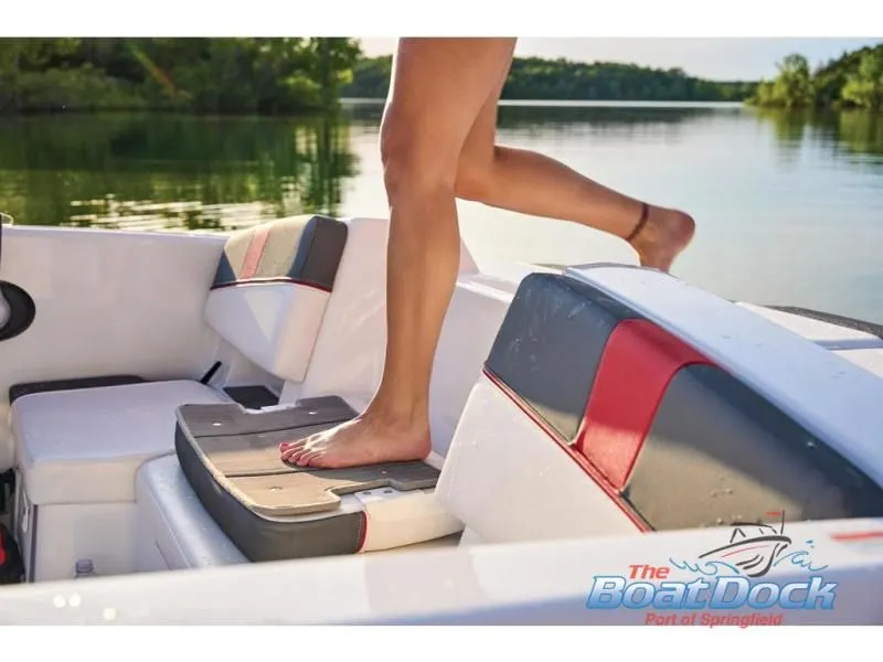 Slide: The Image of T-Yachts 18 2025 - 73