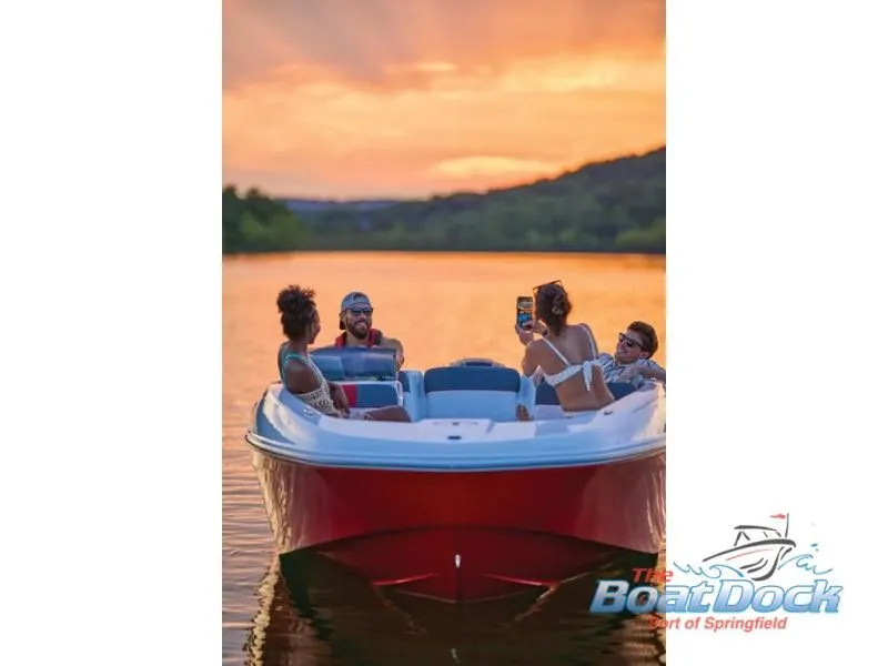 Slide: The Image of T-Yachts 18 2025 - 77