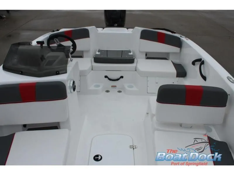 Slide: The Image of T-Yachts 18 2025 - 9