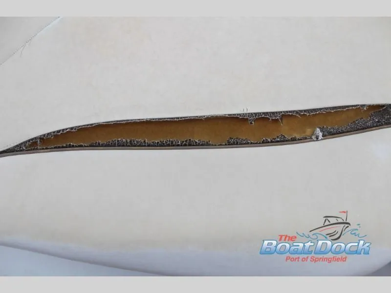 Slide: The Image of Four Winns 200 Horizon 2005 - 18