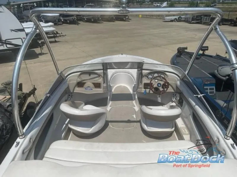 Slide: The Image of Four Winns 200 Horizon 2005 - 7