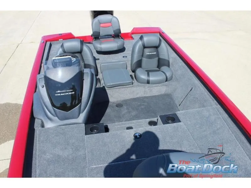 Slide: The Image of Pro Team 195 2026 - 14