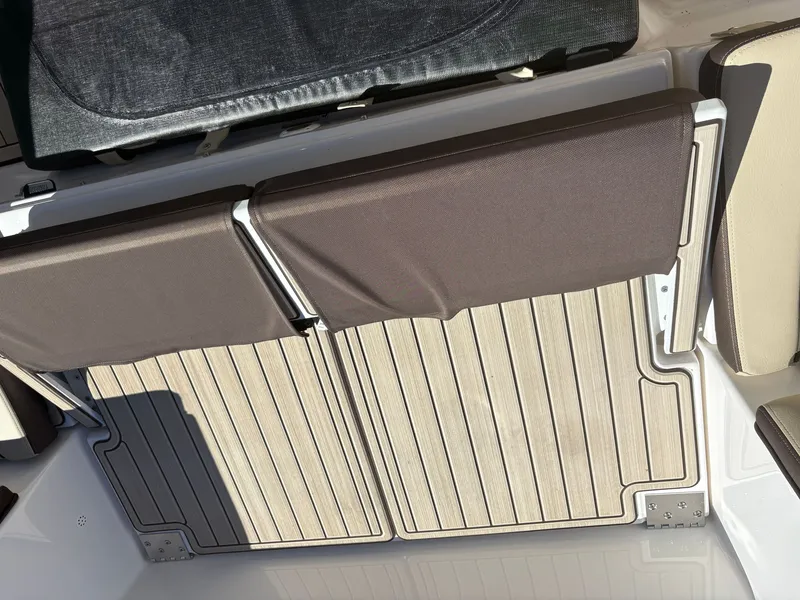 Slide: The Image of Yamaha 255 FSH Sport E 2022 - 13