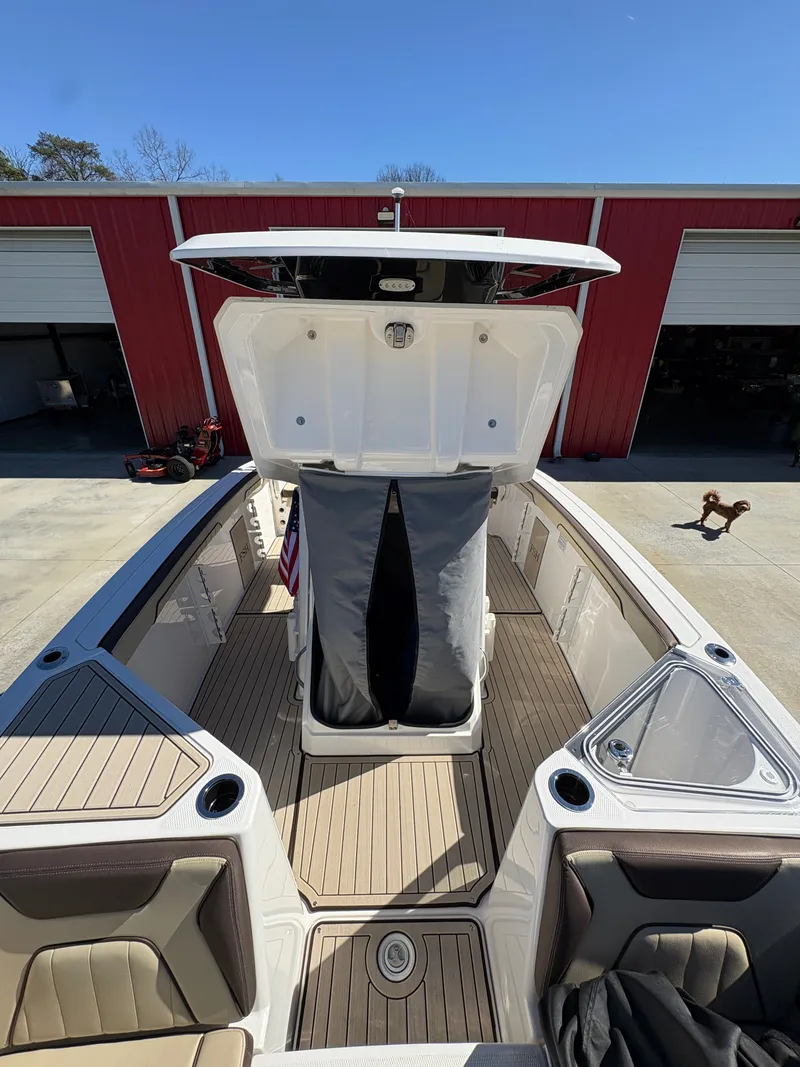 Slide: The Image of Yamaha 255 FSH Sport E 2022 - 23